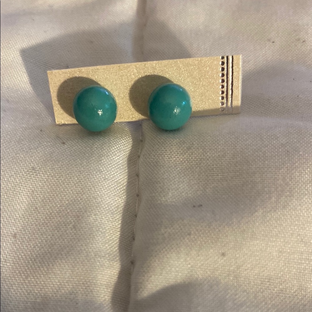 Elegant Turquoise Stud Earrings